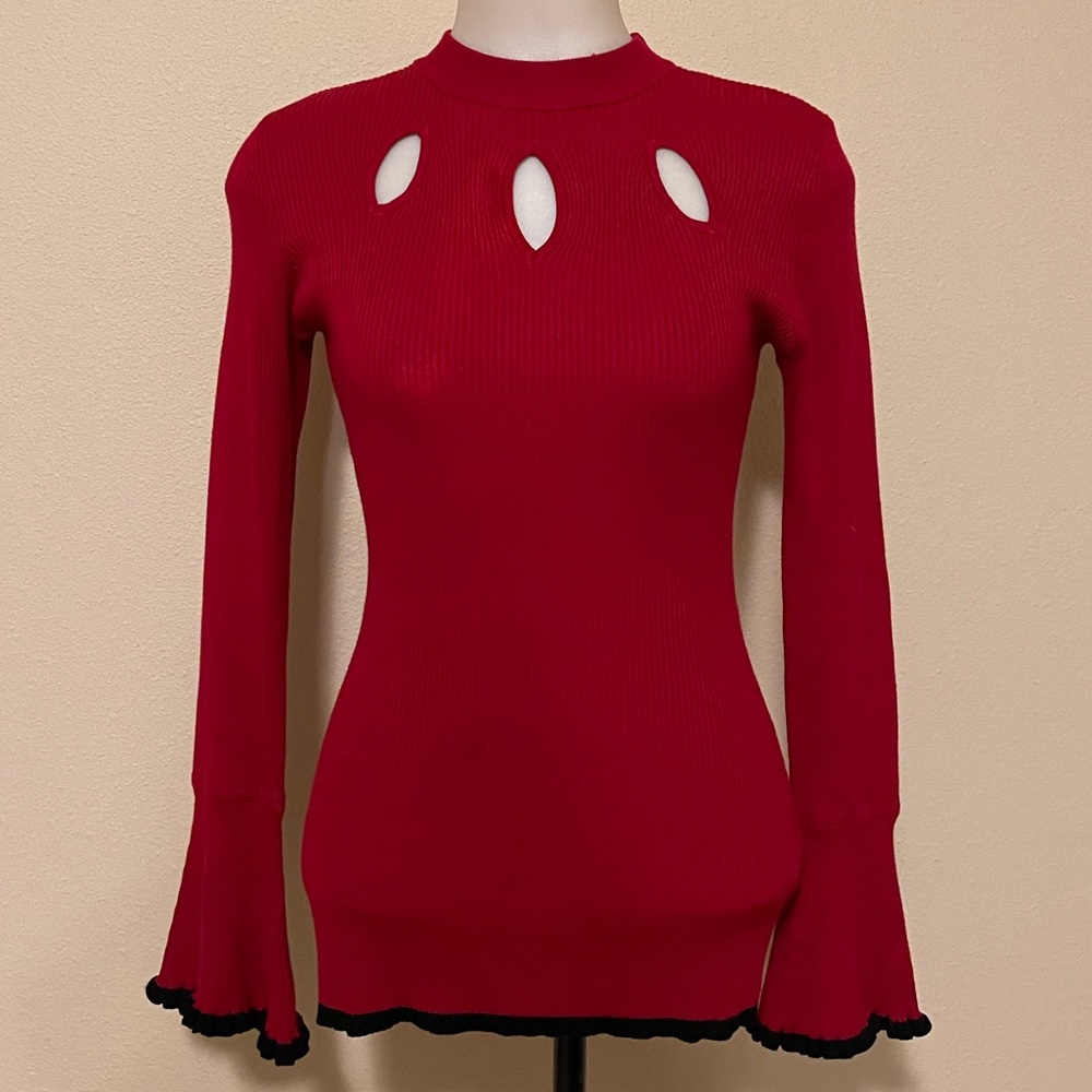 Mock neck - trumpet - long sleeved knit lightweight sweater EUC Only worn once